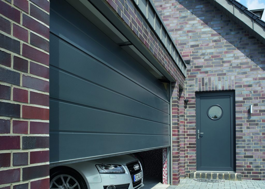 sectionaaldeuren-kalkuz-garagepoorten
